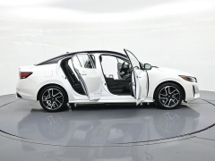Used 2025  Nissan Sentra SR CVT at Landmark Auto Credit Center near springfield&comma; IL