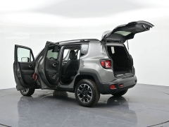 Used 2023  Jeep Renegade Trailhawk 4x4 at Landmark Auto Credit Center near springfield&comma; IL