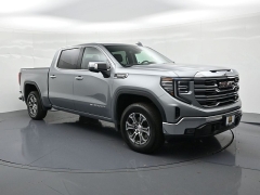Used 2026  GMC Sierra 1500 4WD Crew Cab 147" SLT at Landmark Auto Credit Center near springfield&comma; IL