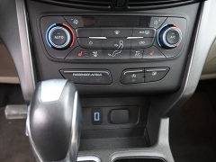 Used 2018  Ford Escape 4d SUV FWD SEL at Landmark Auto Credit Center near springfield&comma; IL