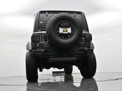 Used 2018  Jeep Wrangler Unlimited 4d SUV 4WD Rubicon at Landmark Auto Credit Center near springfield&comma; IL