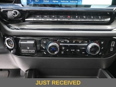 Used 2022  Chevrolet Silverado 1500 4WD Crew Cab 147" ZR2 at Landmark Auto Credit Center near springfield&comma; IL