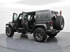 Used 2017  Jeep Wrangler Unlimited 75th Anniversary 4x4 &ast;Ltd Avail&ast; at Landmark Auto Credit Center near springfield&comma; IL