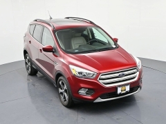 Used 2018  Ford Escape 4d SUV FWD SEL at Landmark Auto Credit Center near springfield&comma; IL