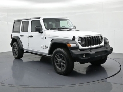 Used 2025  Jeep Wrangler Sport S 4 Door 4x4 at Landmark Auto Credit Center near springfield&comma; IL