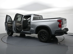 Used 2023  Chevrolet Silverado 1500 4WD Crew Cab 147" ZR2 at Landmark Auto Credit Center near springfield&comma; IL