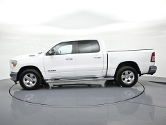 Used 2022  Ram 1500 Big Horn 4x4 Crew Cab 5'7" Box at Landmark Auto Credit Center near springfield&comma; IL