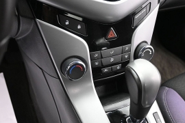 Used 2013  Chevrolet Cruze 4d Sedan LT1 AT at Landmark Auto Credit Center near springfield&comma; IL