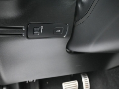 Used 2020  Volvo XC40 4d SUV FWD T4 R-Design at Landmark Auto Credit Center near springfield&comma; IL