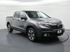 Used 2017  Honda Ridgeline Crew Cab AWD RTL-T at Landmark Auto Credit Center near springfield&comma; IL