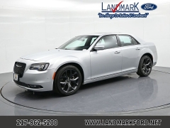 Used 2023  Chrysler 300 300S RWD at Landmark Auto Credit Center near springfield&comma; IL