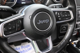 Used 2020  Jeep Gladiator Overland 4x4 at Landmark Auto Credit Center near springfield&comma; IL