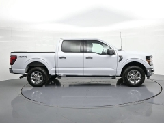 Used 2025  Ford F-150 XLT 4WD SuperCrew 5&period;5' Box at Landmark Auto Credit Center near springfield&comma; IL