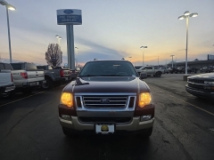 Used 2006  Ford Explorer 4d SUV 4WD Eddie Bauer V8 at Landmark Auto Credit Center near springfield&comma; IL
