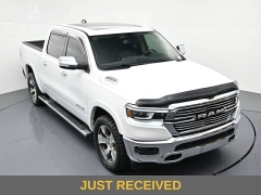 Used 2020  Ram 1500 4WD Crew Cab Laramie at Landmark Auto Credit Center near springfield&comma; IL