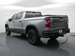 Used 2023  Chevrolet Silverado 1500 4WD Crew Cab 147" ZR2 at Landmark Auto Credit Center near springfield&comma; IL