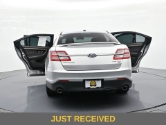 Used 2019  Ford Taurus 4d Sedan AWD Limited at Landmark Auto Credit Center near springfield&comma; IL