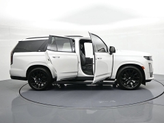 Used 2024  Cadillac Escalade 4WD 4dr Sport Platinum at Landmark Auto Credit Center near springfield&comma; IL