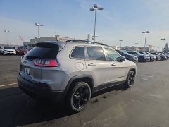 Used 2020  Jeep Cherokee Altitude FWD at Landmark Auto Credit Center near springfield&comma; IL