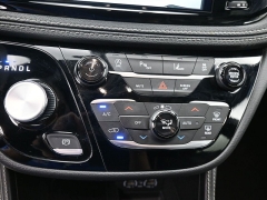 Used 2025  Chrysler Pacifica Limited FWD at Landmark Auto Credit Center near springfield&comma; IL