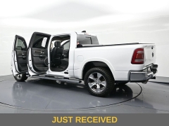 Used 2020  Ram 1500 4WD Crew Cab Laramie at Landmark Auto Credit Center near springfield&comma; IL
