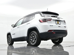Used 2025  Jeep Compass Trailhawk 4x4 at Landmark Auto Credit Center near springfield&comma; IL