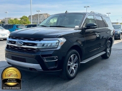 Used 2023  Ford Expedition Limited 4x4 at Landmark Auto Credit Center near springfield&comma; IL