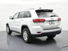 Used 2020  Jeep Grand Cherokee Laredo 4x4 at Landmark Auto Credit Center near springfield&comma; IL