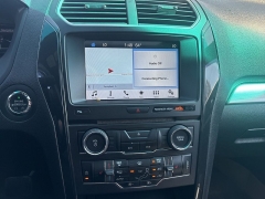 Used 2017  Ford Explorer 4d SUV 4WD XLT at Landmark Auto Credit Center near springfield&comma; IL