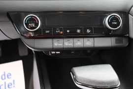 Used 2024  Hyundai Elantra SEL IVT at Landmark Auto Credit Center near springfield&comma; IL