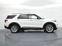 Used 2023  Ford Explorer Platinum 4WD at Landmark Auto Credit Center near springfield&comma; IL