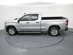 Used 2021  Chevrolet Silverado 1500 4WD Double Cab 147" Custom at Landmark Auto Credit Center near springfield&comma; IL