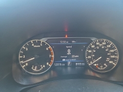 Used 2021  Nissan Altima 2&period;0 SR Sedan at Landmark Auto Credit Center near springfield&comma; IL