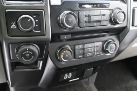 Used 2018  Ford F-150 4WD SuperCrew Box at Landmark Auto Credit Center near springfield&comma; IL