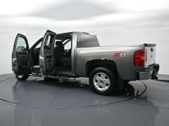 Used 2012  Chevrolet Silverado 1500 4WD Crew Cab LT at Landmark Auto Credit Center near springfield&comma; IL
