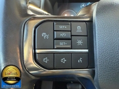 Used 2022  Ford Expedition Platinum 4x4 at Landmark Auto Credit Center near springfield&comma; IL