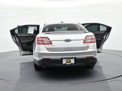 Used 2019  Ford Taurus 4d Sedan AWD Limited at Landmark Auto Credit Center near springfield&comma; IL