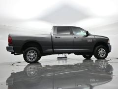 Used 2018  Ram 2500 4WD Crew Cab SLT at Landmark Auto Credit Center near springfield&comma; IL
