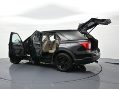 Used 2023  Ford Explorer Base 4WD at Landmark Auto Credit Center near springfield&comma; IL
