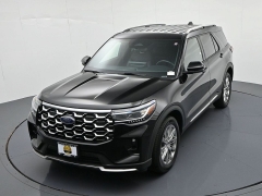 Used 2026  Ford Explorer Platinum 4WD at Landmark Auto Credit Center near springfield&comma; IL