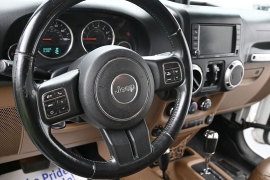 Used 2013  Jeep Wrangler Unlimited 4d Convertible Sahara at Landmark Auto Credit Center near springfield&comma; IL