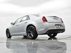 Used 2023  Chrysler 300 300S RWD at Landmark Auto Credit Center near springfield&comma; IL