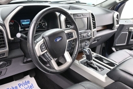 Used 2017  Ford F-150 4WD SuperCrew Lariat 5 1&sol;2 at Landmark Auto Credit Center near springfield&comma; IL