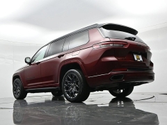 Used 2023  Jeep Grand Cherokee L Summit Reserve 4x4 at Landmark Auto Credit Center near springfield&comma; IL