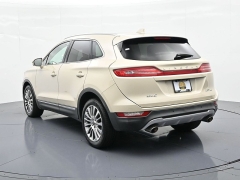 Used 2018  Lincoln MKC 4d SUV AWD Reserve at Landmark Auto Credit Center near springfield&comma; IL