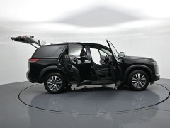 Used 2025  Nissan Pathfinder SL 2WD at Landmark Auto Credit Center near springfield&comma; IL