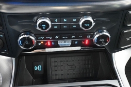 Used 2024  Ford F-150 Platinum 4WD SuperCrew Box at Landmark Auto Credit Center near springfield&comma; IL