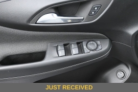 Used 2025  Buick Envista FWD 4dr Avenir at Landmark Auto Credit Center near springfield&comma; IL