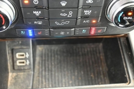 Used 2020  Ford F-150 2WD SuperCrew Lariat 5 1&sol;2 at Landmark Auto Credit Center near springfield&comma; IL