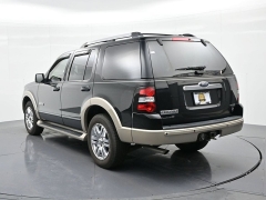 Used 2006  Ford Explorer 4d SUV 2WD Eddie Bauer V8 at Landmark Auto Credit Center near springfield&comma; IL
